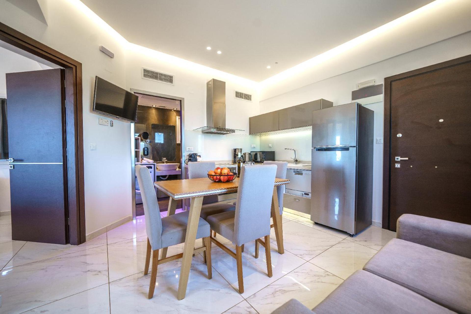 เอลิเซียน สวีท Apartment แอร์ซอนิสซอส ภายนอก รูปภาพ