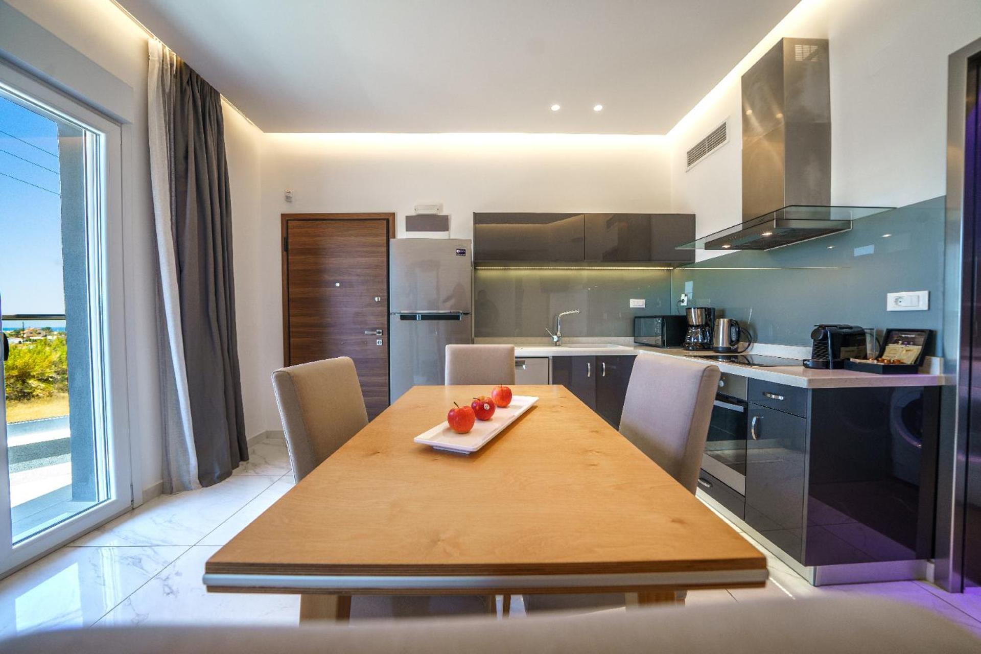 เอลิเซียน สวีท Apartment แอร์ซอนิสซอส ภายนอก รูปภาพ