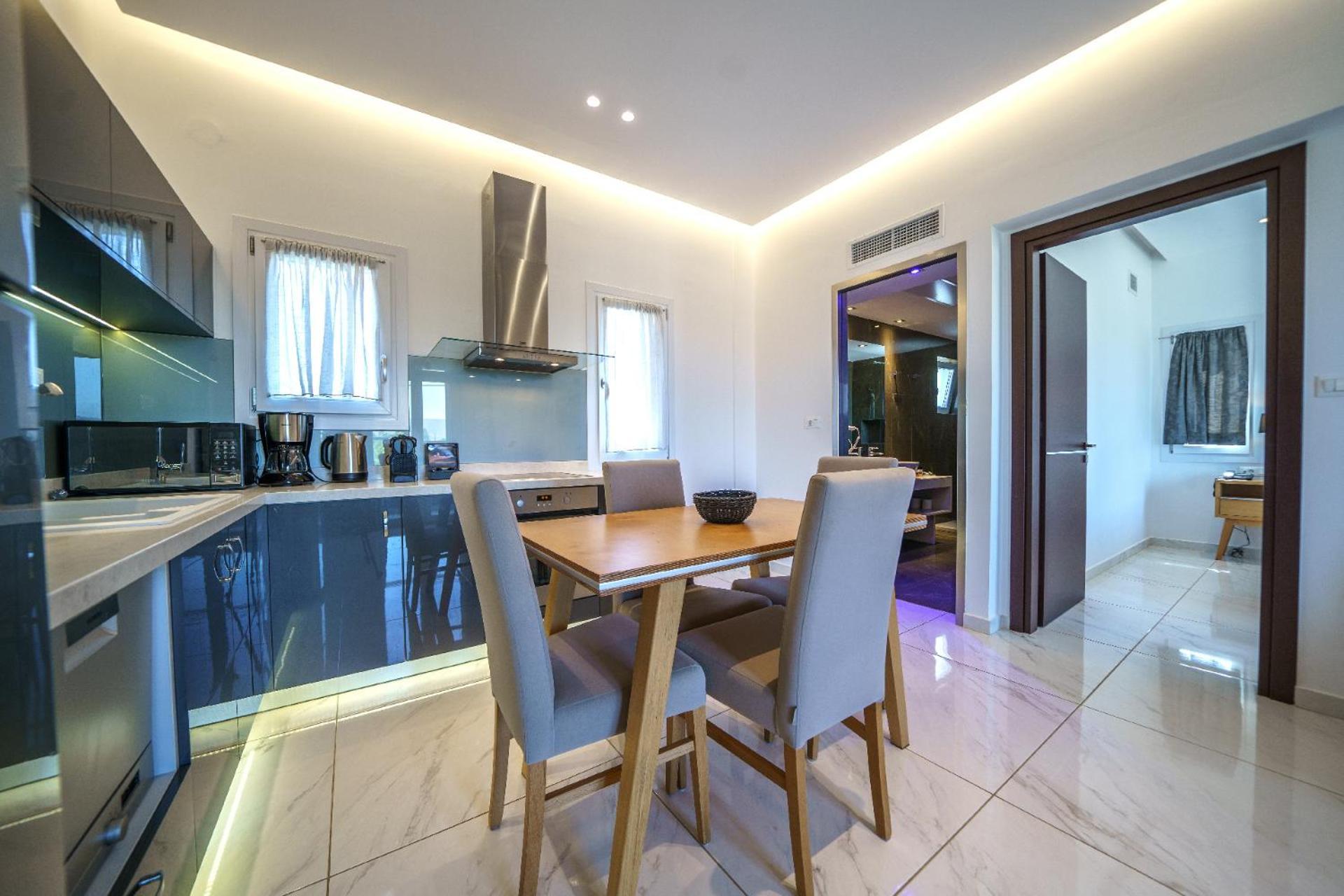 เอลิเซียน สวีท Apartment แอร์ซอนิสซอส ภายนอก รูปภาพ