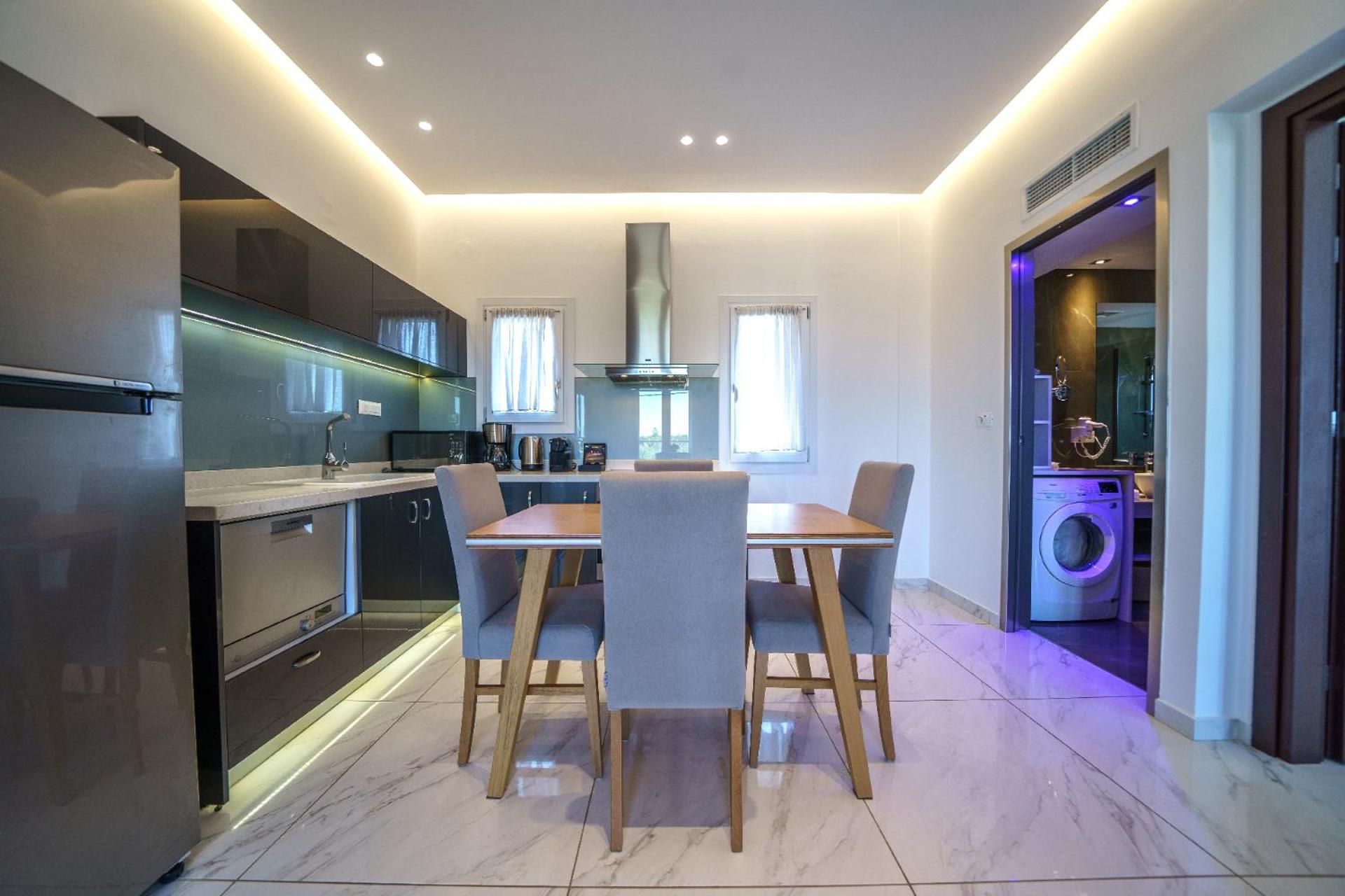 เอลิเซียน สวีท Apartment แอร์ซอนิสซอส ภายนอก รูปภาพ