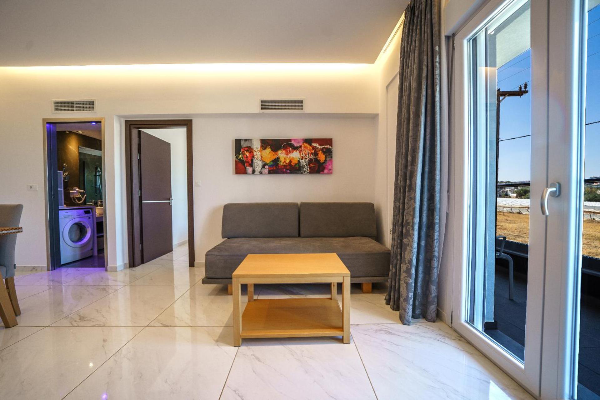 เอลิเซียน สวีท Apartment แอร์ซอนิสซอส ภายนอก รูปภาพ